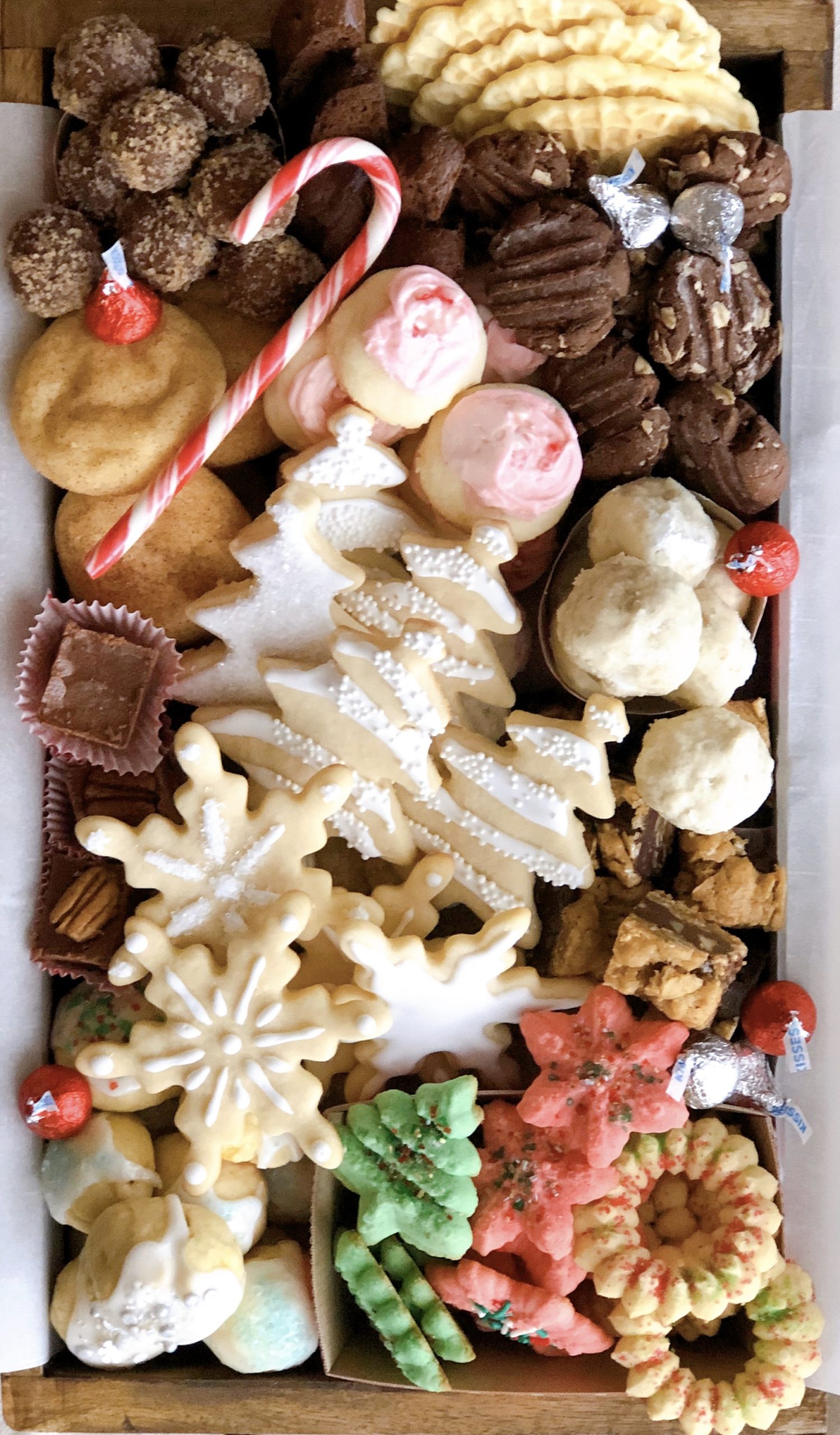 12 Days of Christmas Cookies in a Wooden Tray
