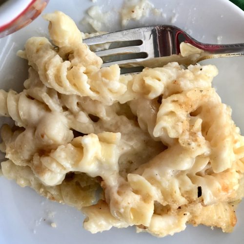 White Cheddar and Gruyere Macaroni and Cheese - The Sweet Cucina