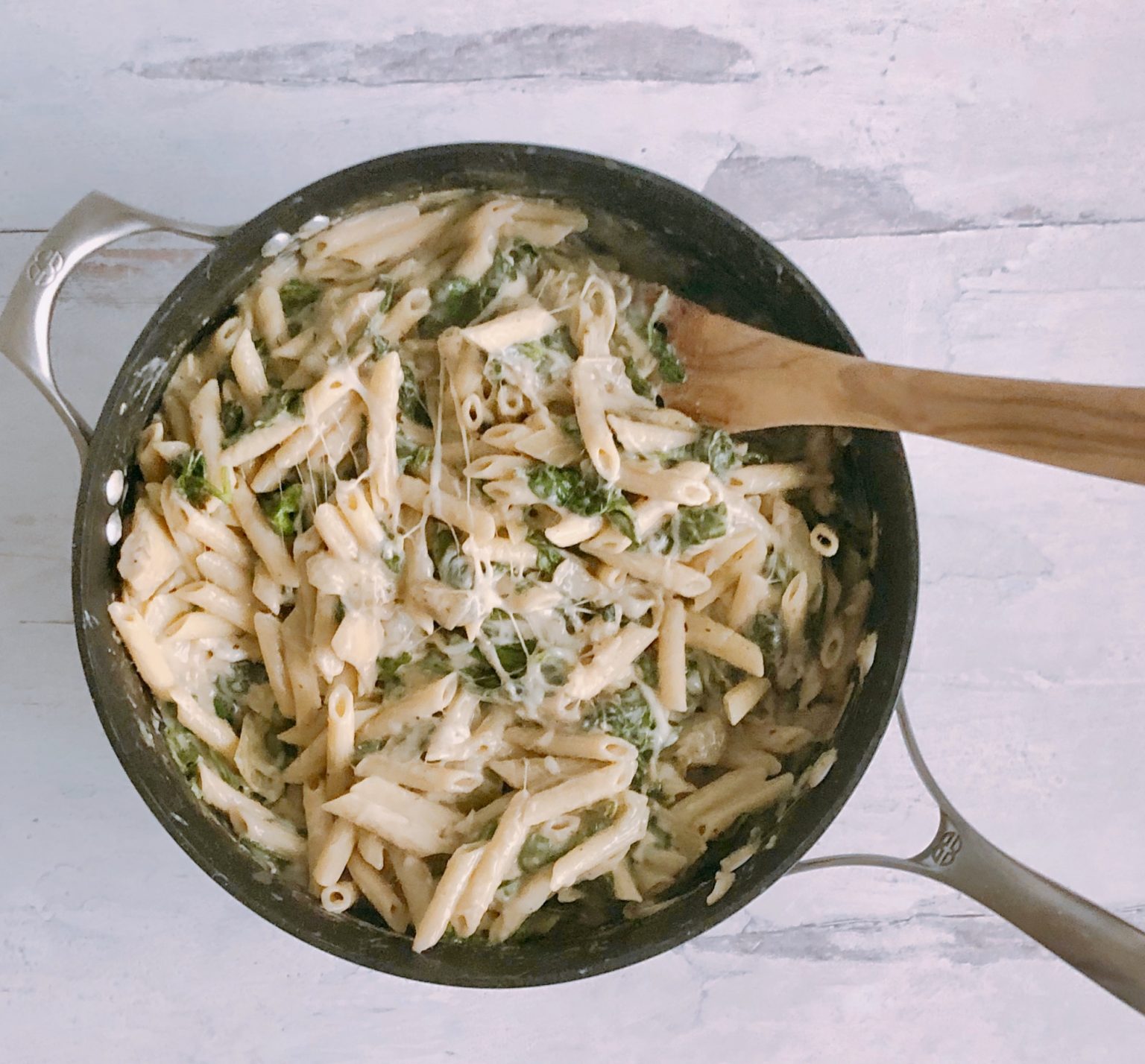 One Pot Spinach Artichoke Pasta - The Sweet Cucina