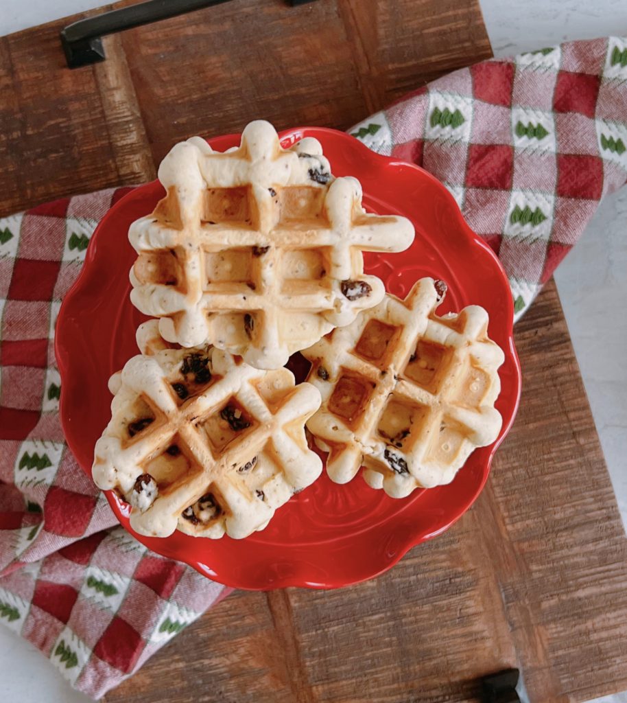 Waffle Pizzelles with Raisins
